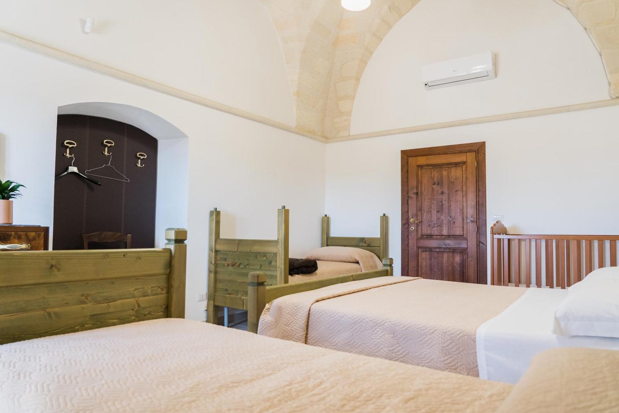 San Leonardo - Aparthotel Laterza Buitenkant foto