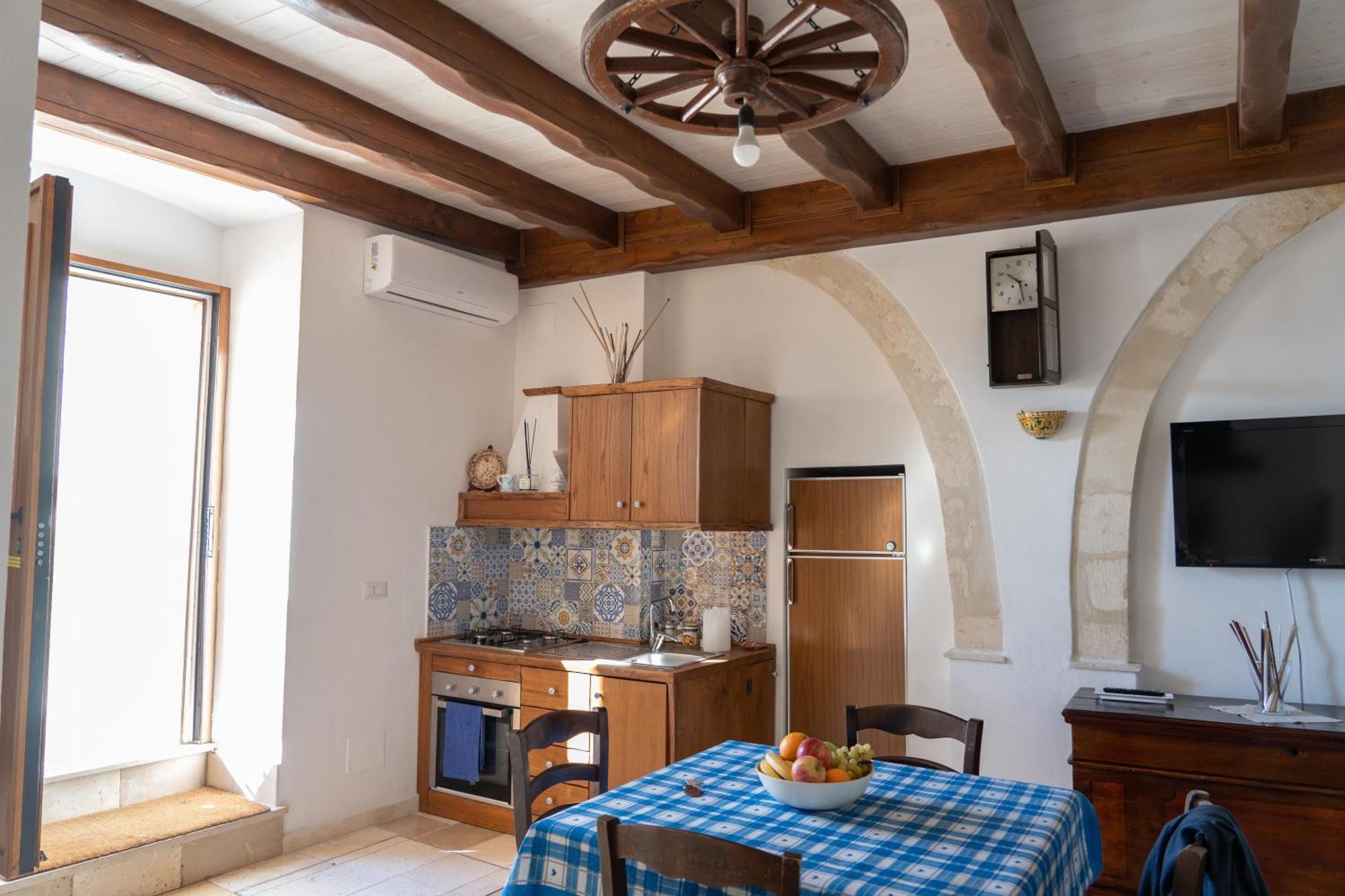 San Leonardo - Aparthotel Laterza Buitenkant foto